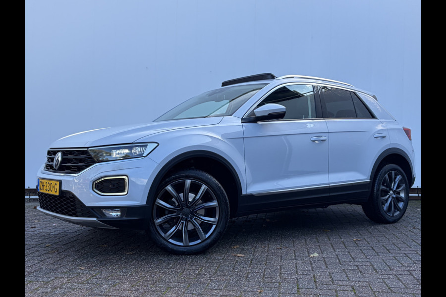 Volkswagen T-Roc 1.5 TSI Sport Pano Carplay Adapt.Cruise Digi-Dash Pdc Led Orig.NL!