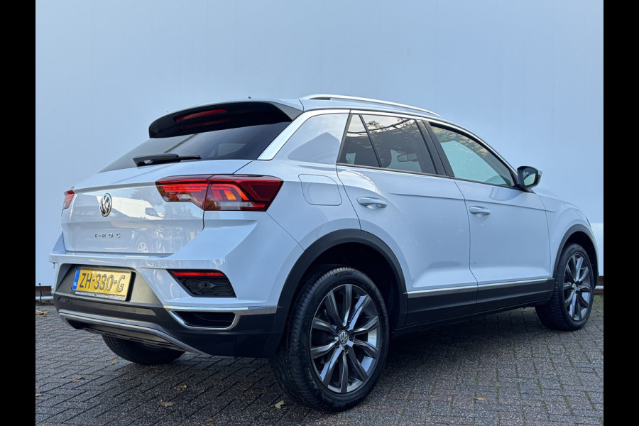 Volkswagen T-Roc 1.5 TSI Sport Pano Carplay Adapt.Cruise Digi-Dash Pdc Led Orig.NL!
