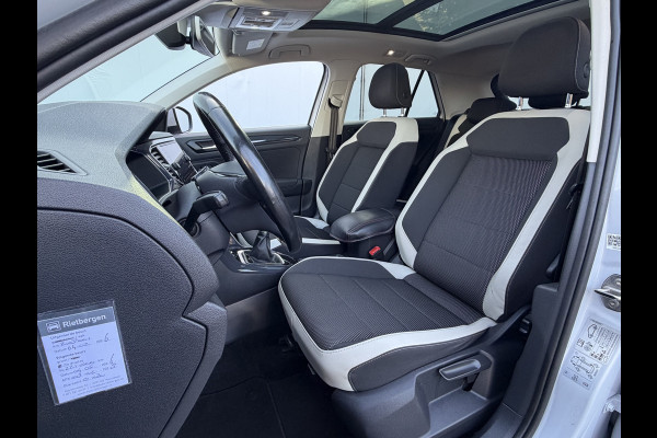 Volkswagen T-Roc 1.5 TSI Sport Pano Carplay Adapt.Cruise Digi-Dash Pdc Led Orig.NL!