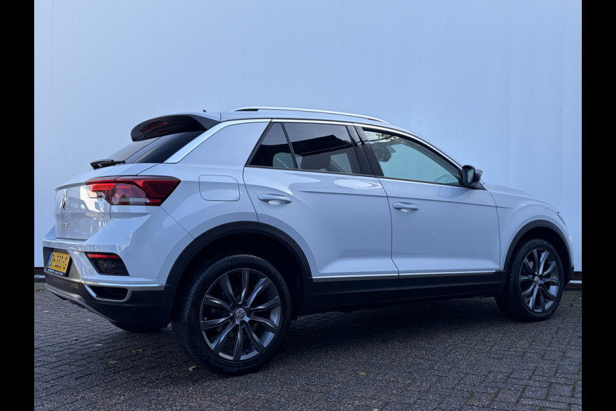 Volkswagen T-Roc 1.5 TSI Sport Pano Carplay Adapt.Cruise Digi-Dash Pdc Led Orig.NL!