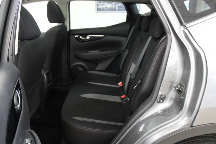 Nissan QASHQAI 1.3 DIG-T N-Connecta