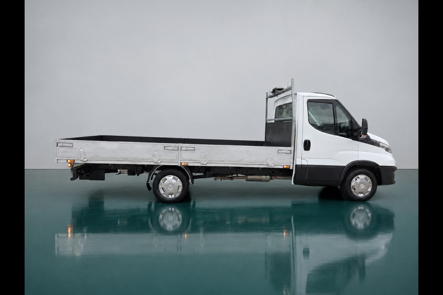 Iveco Daily 35S14 Airco Cruise control 4,24 lengte laadbak Trekhaak 3500 Kg