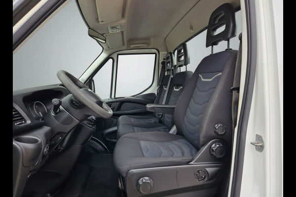 Iveco Daily 35S14 Airco Cruise control 4,24 lengte laadbak Trekhaak 3500 Kg