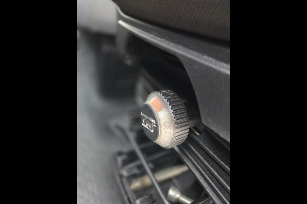 Iveco Daily 35S14 Airco Cruise control 4,24 lengte laadbak Trekhaak 3500 Kg
