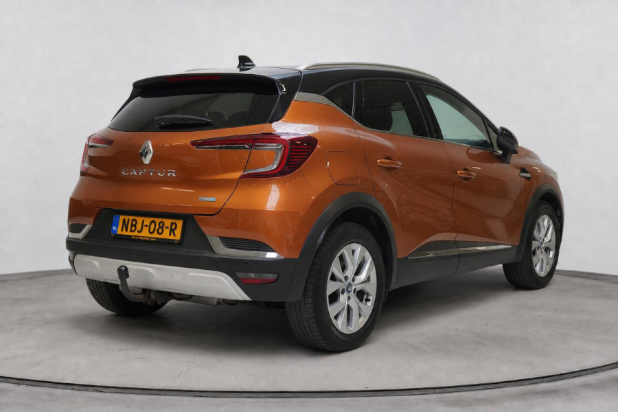 Renault Captur 1.6 E-Tech Plug-in Hybrid 160 Intens | SoH 87,48% | Stoelverwarming | Navigatie | Camera | Climate control | Trekhaak