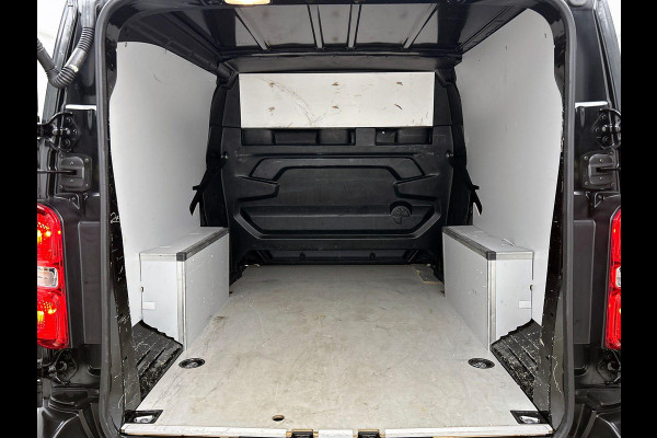 Opel Vivaro 2.0 145pk L3H1 Edition Dubbele Cabine Automaat Airco Navigatie Parkeersensoren Trekhaak Cruise control Apple carplay Android auto