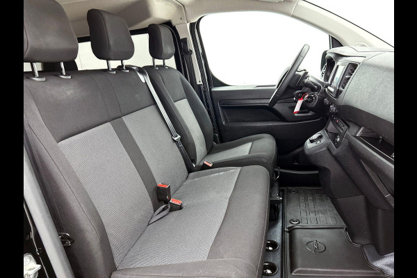 Opel Vivaro 2.0 145pk L3H1 Edition Dubbele Cabine Automaat Airco Navigatie Parkeersensoren Trekhaak Cruise control Apple carplay Android auto