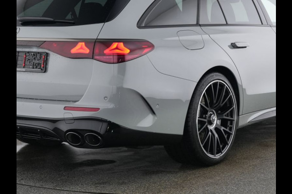 Mercedes-Benz E-Klasse Estate Mercedes-AMG 53 4MATIC+ AMG Premium | Trekhaak | Alarm 3 | MBUX Superscreen | 21 Inch AMG Velgen | Distronic | Panorama Schuif-Kanteldak. Inclusief 24 maanden MB Certified garantie voor Europa.