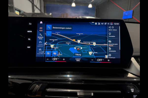 BMW iX1 xDrive30 Launch Edition 67 kWh |HUD|Panorama|Harman/Kardon|BTW incl