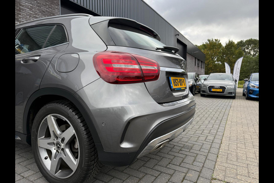 Mercedes-Benz GLA 250 Premium Plus AUTOMAAT | PANODAK | TREKHAAK | LED | DAB | CARPLAY |
