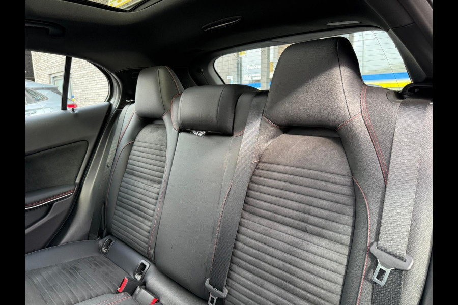Mercedes-Benz GLA 250 Premium Plus AUTOMAAT | PANODAK | TREKHAAK | LED | DAB | CARPLAY |