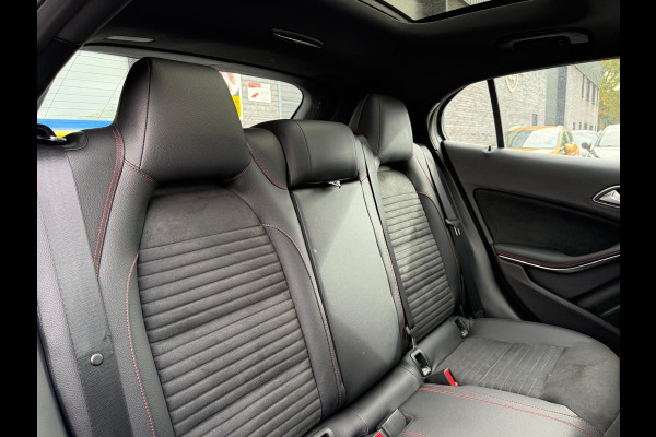 Mercedes-Benz GLA 250 Premium Plus AUTOMAAT | PANODAK | TREKHAAK | LED | DAB | CARPLAY |