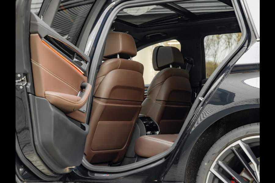 BMW 5 Serie Touring 540i xDrive M-Sport Pro - Pano - Trekhaak - Nappa - Standkachel - Stoelventilatie
