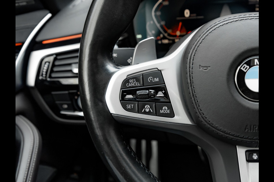 BMW 5 Serie Touring 540i xDrive M-Sport Pro - Pano - Trekhaak - Nappa - Standkachel - Stoelventilatie