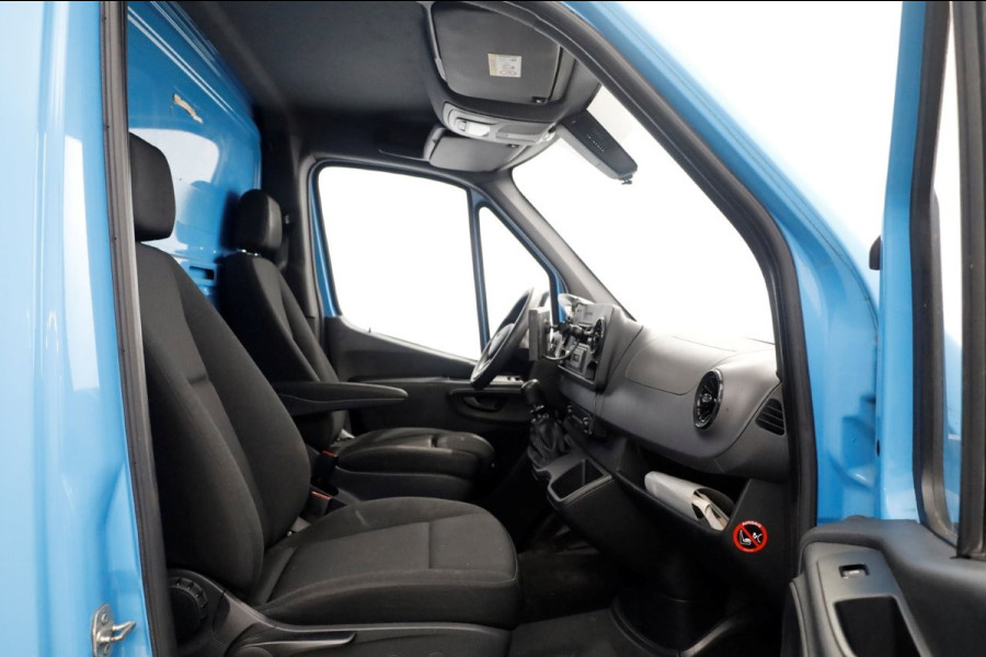 Mercedes-Benz Sprinter 311 CDI 115pk E6 RWD Bakwagen met achterdeuren 2-Persoons 09-2021