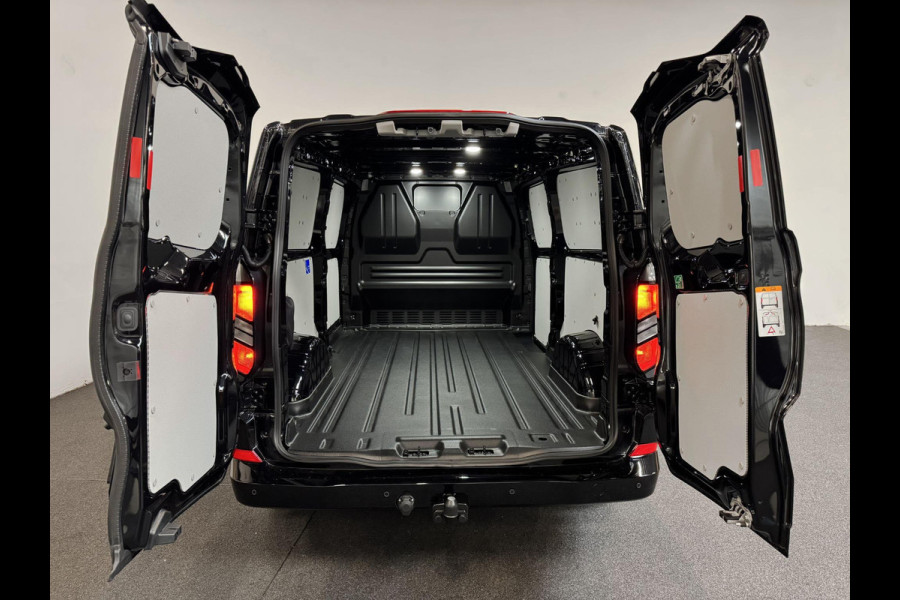 Ford Transit Custom 320 2.0 TDCI L2H1 Limited Automaat Nieuw Model Climate control Navigatie Cruise control Trekhaak 17" LM velgen Apple carplay Android auto