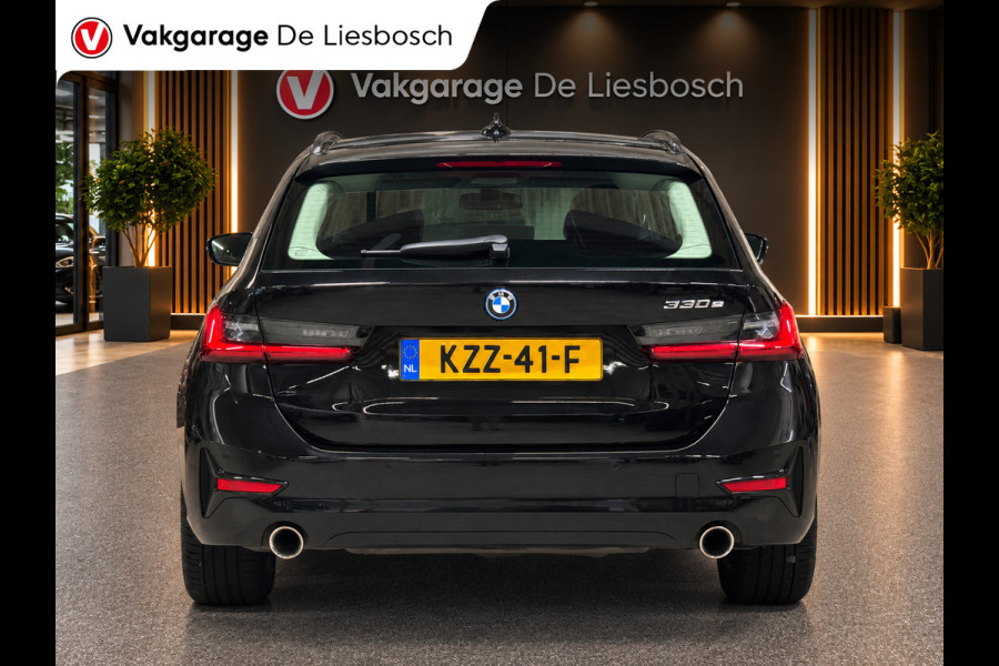 BMW 3 Serie Touring 330e Business Edition Plus / trekhaak / sportstoelen / cruise