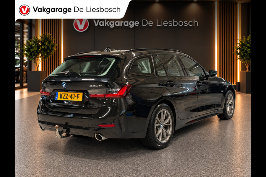 BMW 3 Serie Touring 330e Business Edition Plus / trekhaak / sportstoelen / cruise