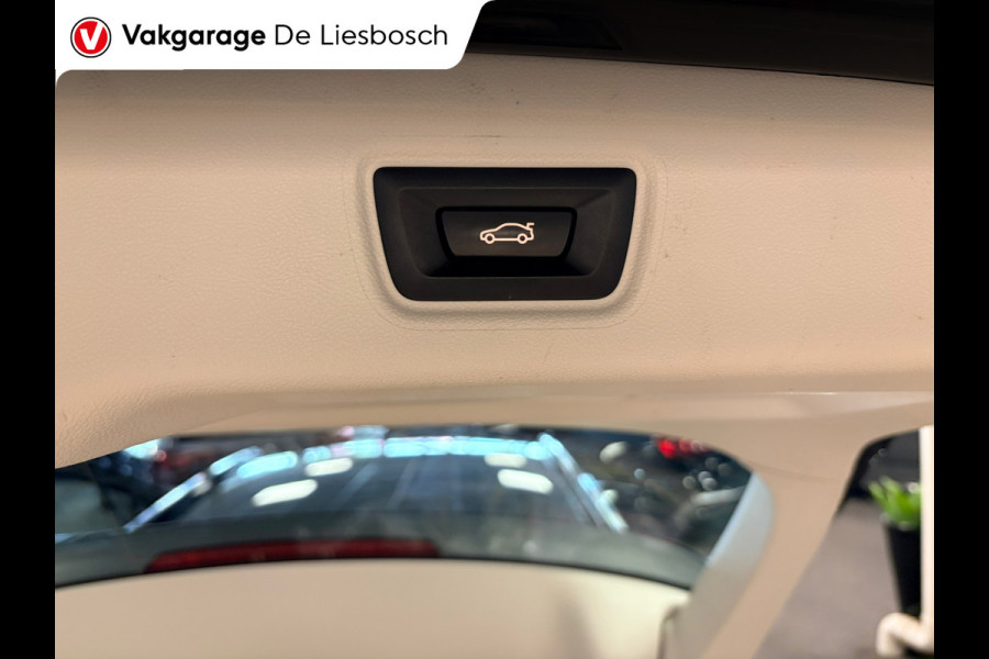 BMW 3 Serie Touring 330e Business Edition Plus / trekhaak / sportstoelen / cruise