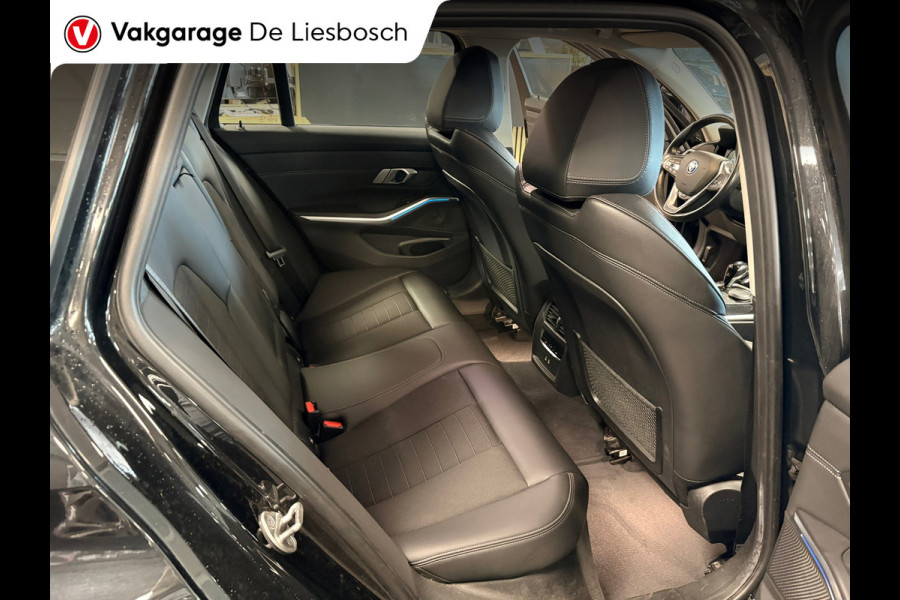BMW 3 Serie Touring 330e Business Edition Plus / trekhaak / sportstoelen / cruise