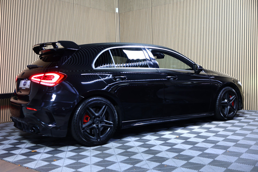 Mercedes-Benz A-Klasse AMG 35 4MATIC PANO NAVI CAMERA VIRTUAL CRUISE CLIMA SFEER STOELVW BT '19