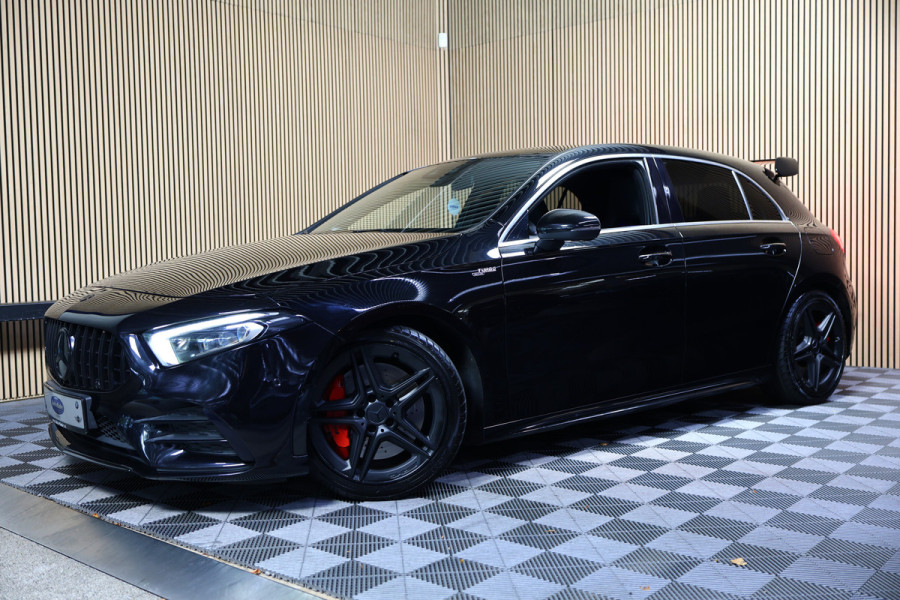 Mercedes-Benz A-Klasse AMG 35 4MATIC PANO NAVI CAMERA VIRTUAL CRUISE CLIMA SFEER STOELVW BT '19