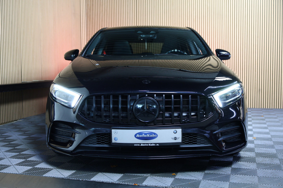 Mercedes-Benz A-Klasse AMG 35 4MATIC PANO NAVI CAMERA VIRTUAL CRUISE CLIMA SFEER STOELVW BT '19