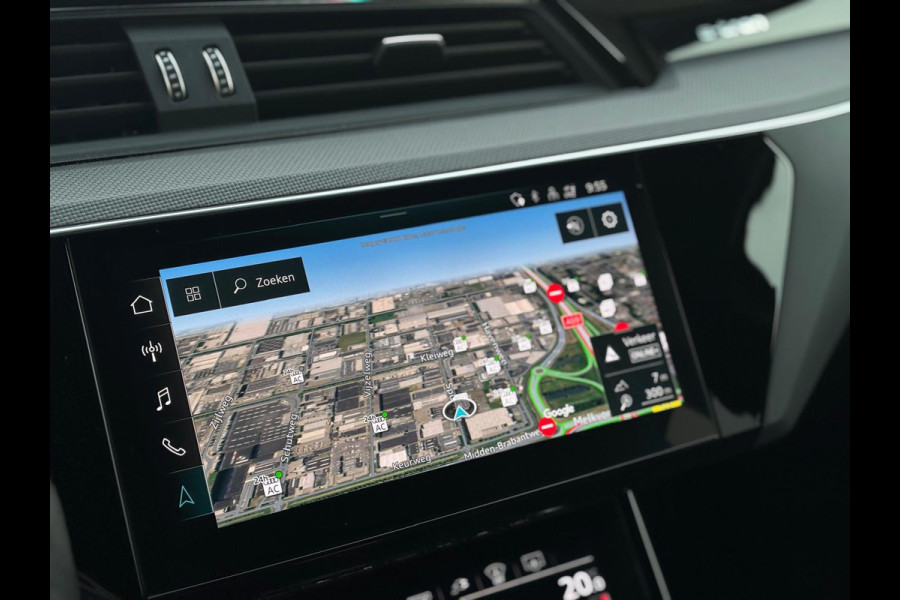 Audi SQ8 e-tron S quattro 115 kWh(1e Eig, Dealer OnderH, B&O, Luchtvering, Camera, Carplay, StoelV, Automatisch Inparkeren,Etc)