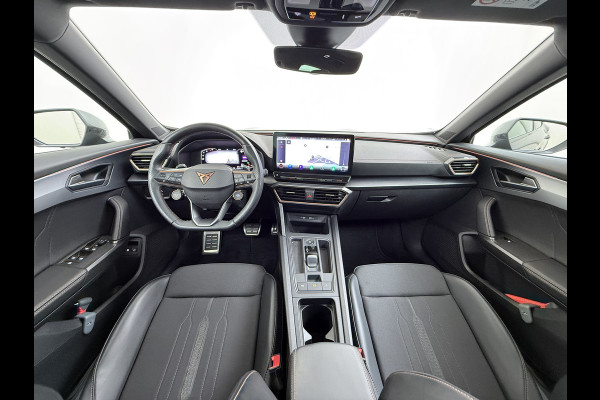 CUPRA Formentor 1.4T 245PK e-Hybrid VZ Performance SOH 100% Trekhaak Panoramadak Adap.Cruise Stoel+Stuurverwarming Elek.Achterklep 3-Zone Ecc Na Apple Carplay/Android Auto DAB Isofix Licht-/regensensor Draadloze lader Dodehoekdetectie File assistent 1e Eigenaar Origineel Nederlandse Auto