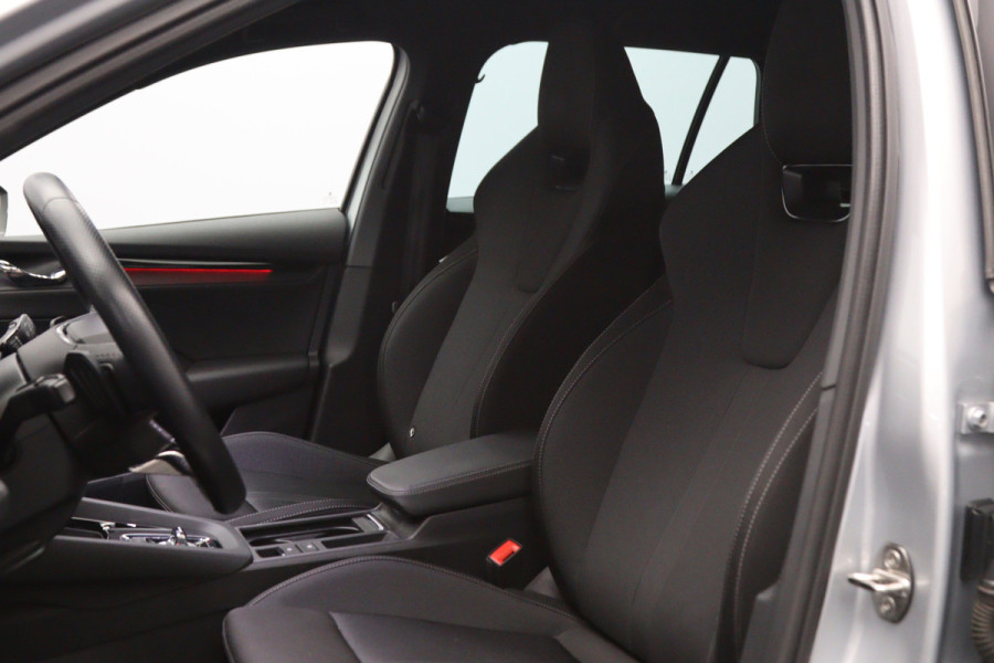 Škoda Octavia Combi 1.4 TSI iV PHEV 204 PK Sportline Business, Keyless, Carplay