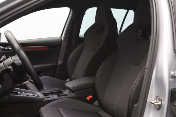 Škoda Octavia Combi 1.4 TSI iV PHEV 204 PK Sportline Business, Keyless, Carplay