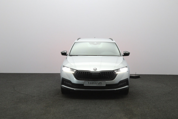 Škoda Octavia Combi 1.4 TSI iV PHEV 204 PK Sportline Business, Keyless, Carplay