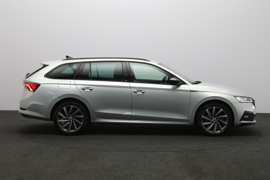 Škoda Octavia Combi 1.4 TSI iV PHEV 204 PK Sportline Business, Keyless, Carplay