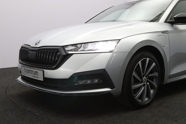 Škoda Octavia Combi 1.4 TSI iV PHEV 204 PK Sportline Business, Keyless, Carplay