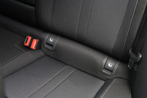Škoda Octavia Combi 1.4 TSI iV PHEV 204 PK Sportline Business, Keyless, Carplay