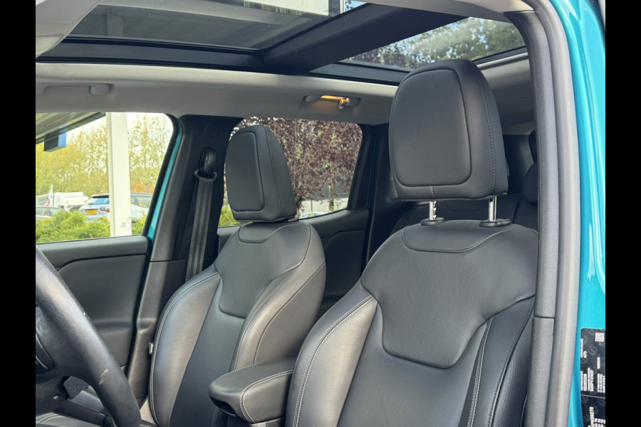 Jeep Renegade 1.3T Freedom 150 PK! | 1e Eigenaar | Pano, Navi, Stoel+Stuurverw., Camera, ACC, Climate, Trekhaak | Goed onderhouden