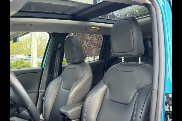 Jeep Renegade 1.3T Freedom 150 PK! | 1e Eigenaar | Pano, Navi, Stoel+Stuurverw., Camera, ACC, Climate, Trekhaak | Goed onderhouden