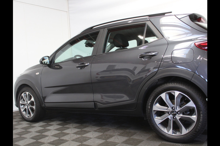 Kia Stonic 1.0 T-GDi DynamicLine AIRCO | CARPLAY | AUTOMAAT | CRUISE | TRHAAK | LED | LMV17 | CAMERA | DAB