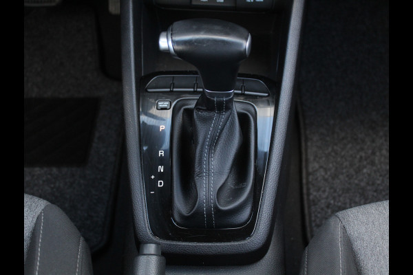 Kia Stonic 1.0 T-GDi DynamicLine AIRCO | CARPLAY | AUTOMAAT | CRUISE | TRHAAK | LED | LMV17 | CAMERA | DAB