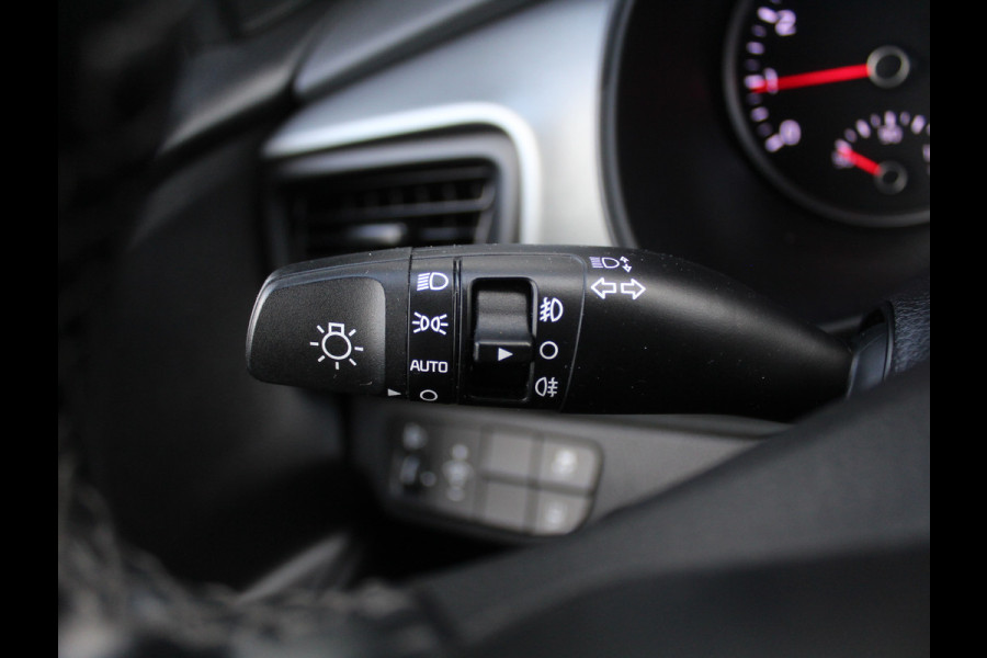 Kia Stonic 1.0 T-GDi DynamicLine AIRCO | CARPLAY | AUTOMAAT | CRUISE | TRHAAK | LED | LMV17 | CAMERA | DAB
