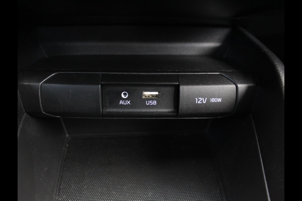 Kia Stonic 1.0 T-GDi DynamicLine AIRCO | CARPLAY | AUTOMAAT | CRUISE | TRHAAK | LED | LMV17 | CAMERA | DAB