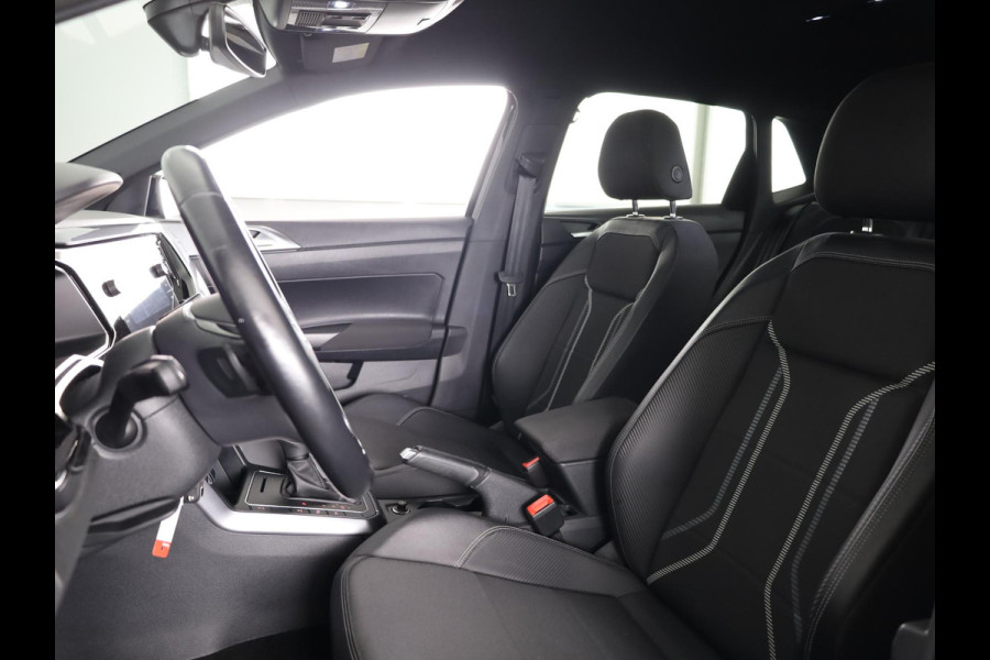 Volkswagen Polo 1.5 TSI Highline Business R 150 PK | Automaat (DSG) | Navigatie | Digitaal dashboard | Led | Parkeersensoren