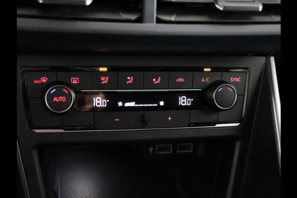 Volkswagen Polo 1.5 TSI Highline Business R 150 PK | Automaat (DSG) | Navigatie | Digitaal dashboard | Led | Parkeersensoren