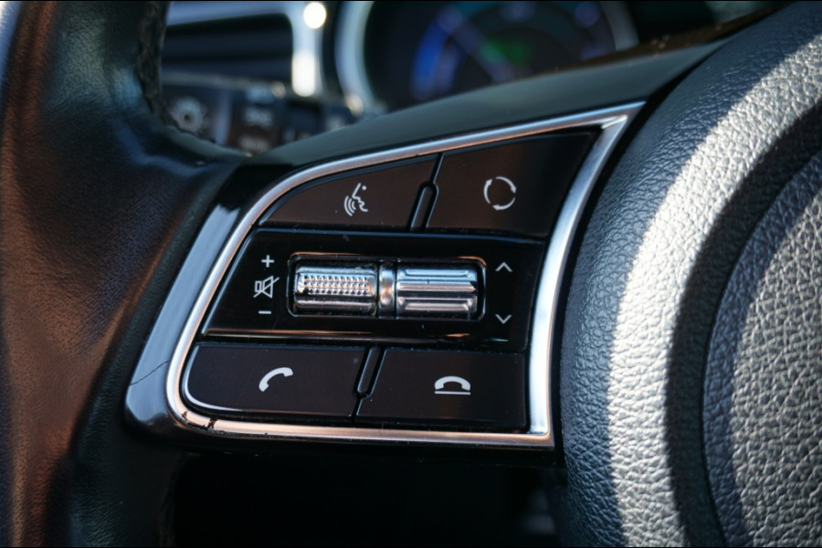 Kia Xceed 140PK Plug in Hybrid DynamicLine AUTOMAAT | WINTERPACK | CRUISE