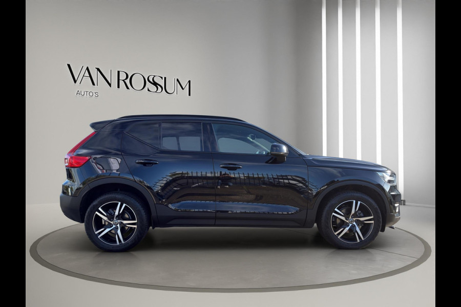 Volvo XC40 1.5 T3 R-Design | Camera | Stoel/Stuurverwarming | Led | Cruise Adaptief | Digital Dashboard |