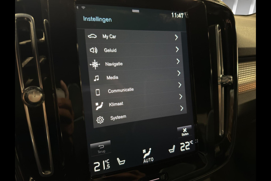 Volvo XC40 1.5 T3 R-Design | Camera | Stoel/Stuurverwarming | Led | Cruise Adaptief | Digital Dashboard |