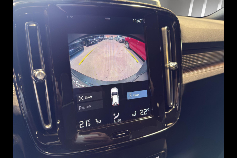 Volvo XC40 1.5 T3 R-Design | Camera | Stoel/Stuurverwarming | Led | Cruise Adaptief | Digital Dashboard |
