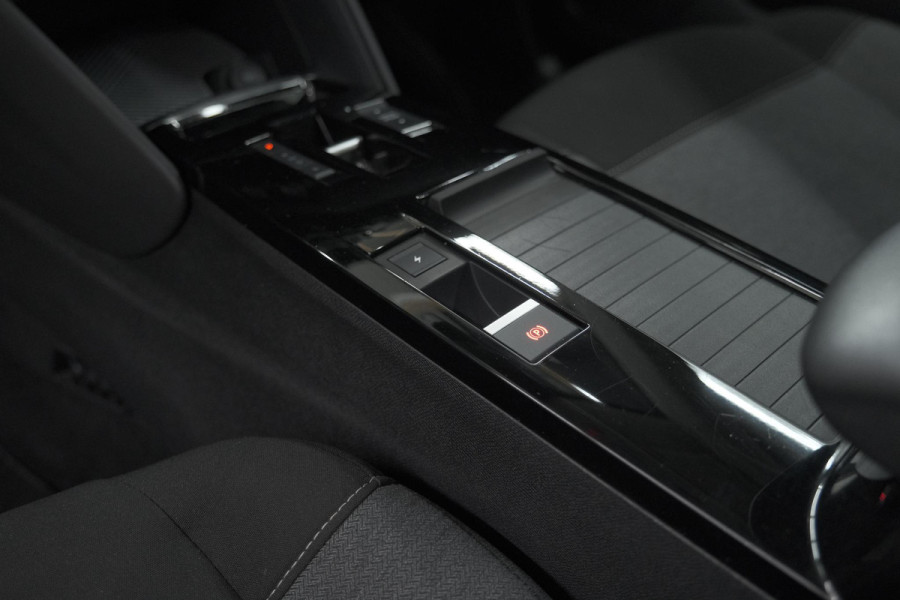 Citroën Ë-C4 Live 50 kWh | 11 KW lader | 93,1% SOH | Apple Carplay | Parkeersensoren | LED