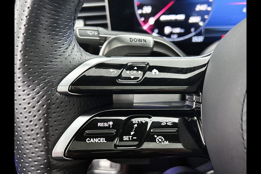 Mercedes-Benz GLE AMG 53 Hybrid 4MATIC+ Premium Plus Alpine grijs | Head Up display | Alarm klasse 3 + 5 | 21 inch multispaaks | Airmatic Alpine grijs | Head Up display | Alarm klasse 3 + 5 | 21 inch multispaaks | Airmatic