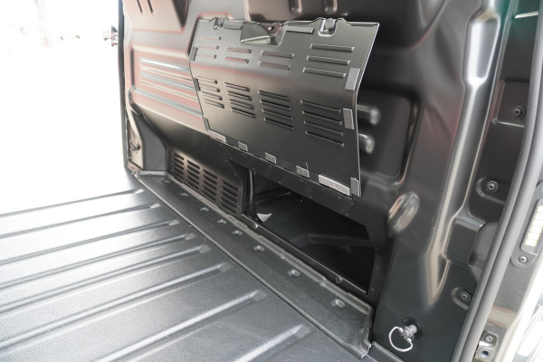 Ford Transit Custom 320L 2.0 TDCI 136PK L2H1 Trend Achterklep Schuifdeur L / R Nr. V040 | Airco | Cruise | Camera |  Apple CP | LM Velgen